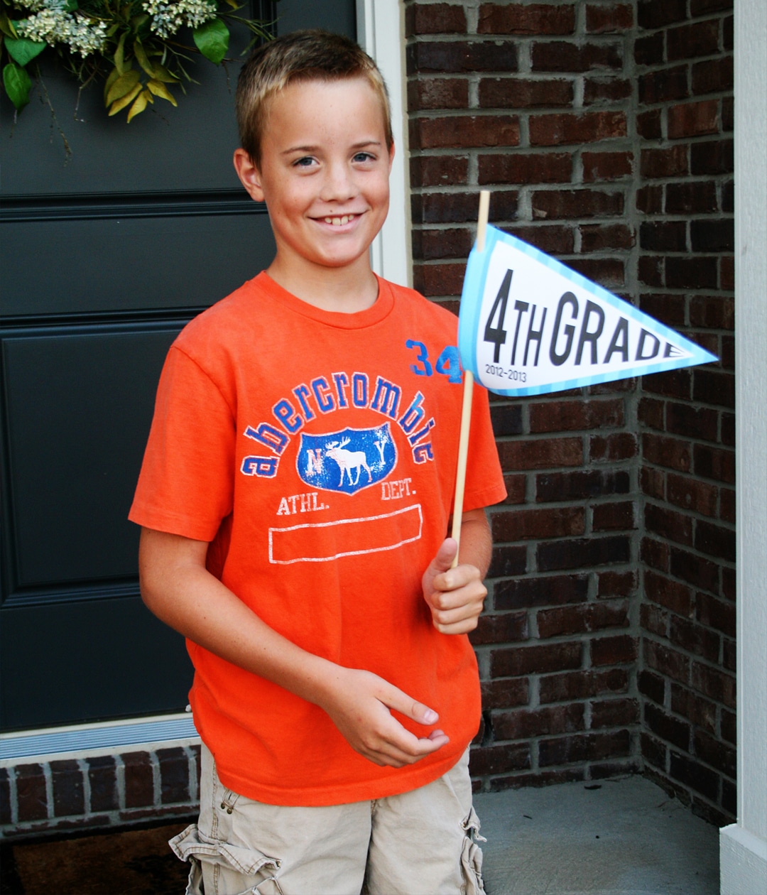 Free Printable | First Day of School Picture Pennants