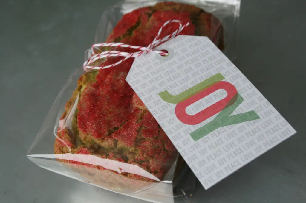 gift-tag_breadYummy Pistachio Bread, perfect for Christmas! & Free Printable Gift Tag
