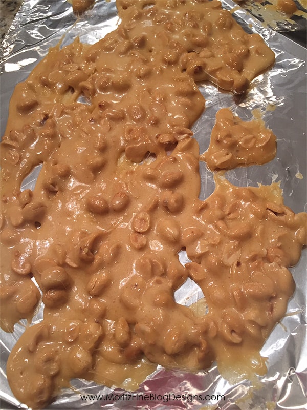 Love peanut brittle but are afraid to ruin it when you make it? Try this no-fail 10-Minutes Microwave Peanut Brittle!