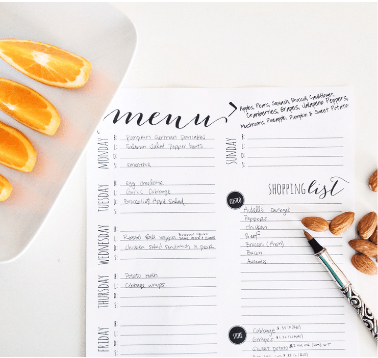 Stop panicking at 3pm everyday when you don't know what to make for dinner! Grab one of these Free Printable Menu Planners, spend 10 min. and plan dinner for the week! Your entire week will run more smoothly...and you can avoid the drive-thru.