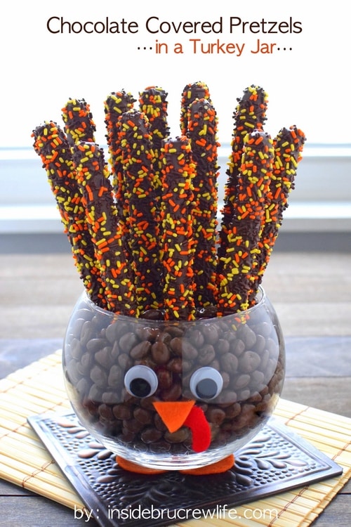 Whether you are hosting or bringing some treats with you to the dinner you are attending, these 5-Minute Thanksgiving Treats are great ideas for you!