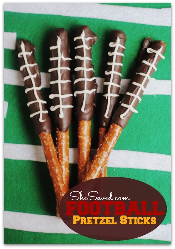 Hosting a Super Bowl party or at least attending one? You will love this list of 12 Recipes for Super Bowl & Football Parties.