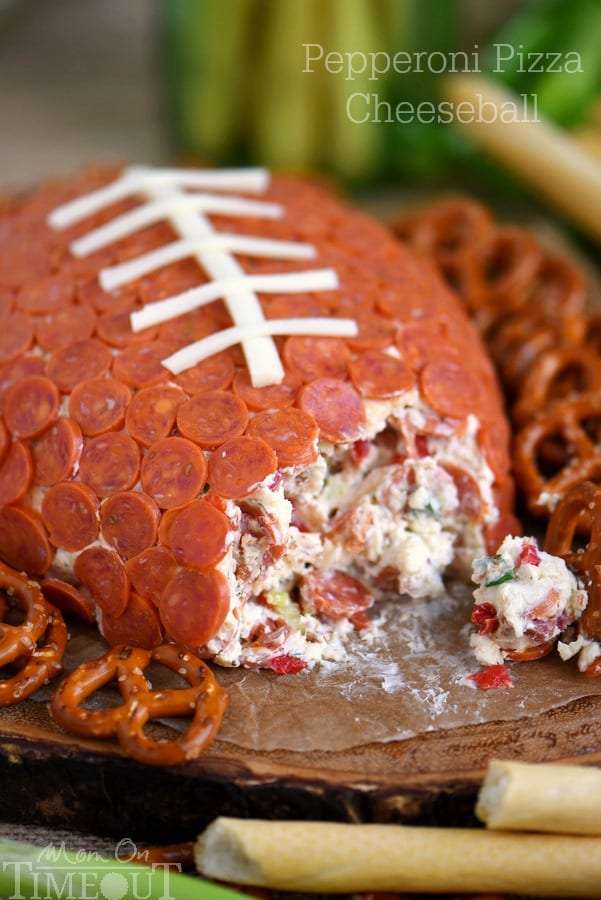 Hosting a Super Bowl party or at least attending one? You will love this list of 12 Recipes for Super Bowl & Football Parties.