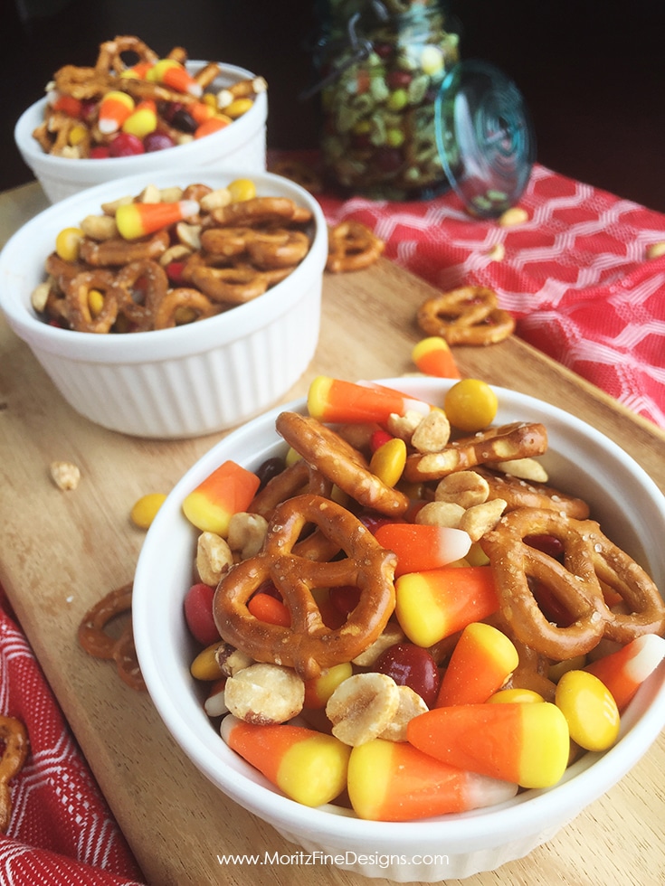 Everyone loves this Quick & Easy Fall Snack. it's the perfect combination of salty and sweet and you can make it in just a few quick minutes.