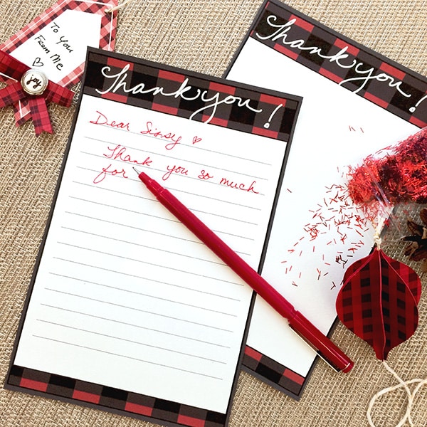 A collection of 40+ Buffalo Check Plaid Free Printables to help you decorate, organize and more for the Christmas Holiday Season.