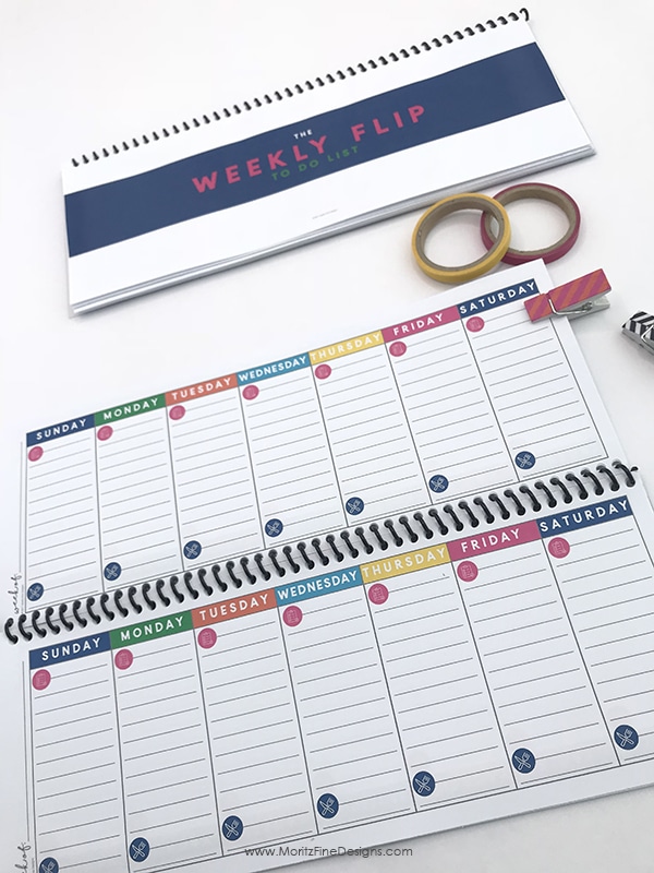 This is a must-have, simple printable weekly to-do list system to get it all done. This free system will help moms get their daily goals done and create a weekly menu plan. #todolist #weeklyspread #freeprintable #printablecalendarfree #organizationideas