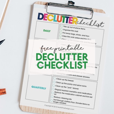 Use this simple Clutter Control Checklist to spend just a few minutes each day to keep your home free of "stuff' and clutter-free.