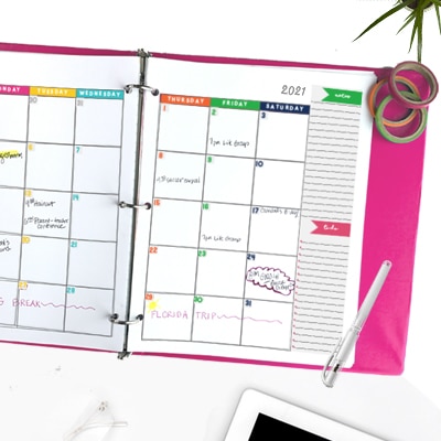 You will love this free printable monthly planner and calendar. It's the perfect place to keep track of your work, home and family schedules.