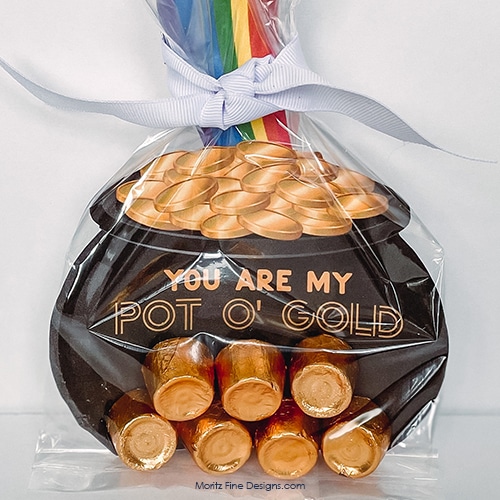 St. Patrick’s Day Treat – Pot O’ Gold Candy Bag